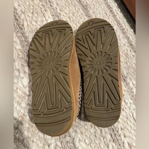 UGG Tasman slippers
